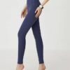H5c5adcf923154ea1bb5aa653307e5734S.jpg_960x960q80.jpg Women's Seamless High-Rise Yoga Leggings